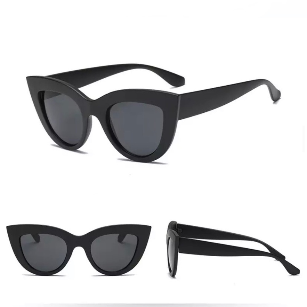 SOLD OUT - Picture 4 of 4